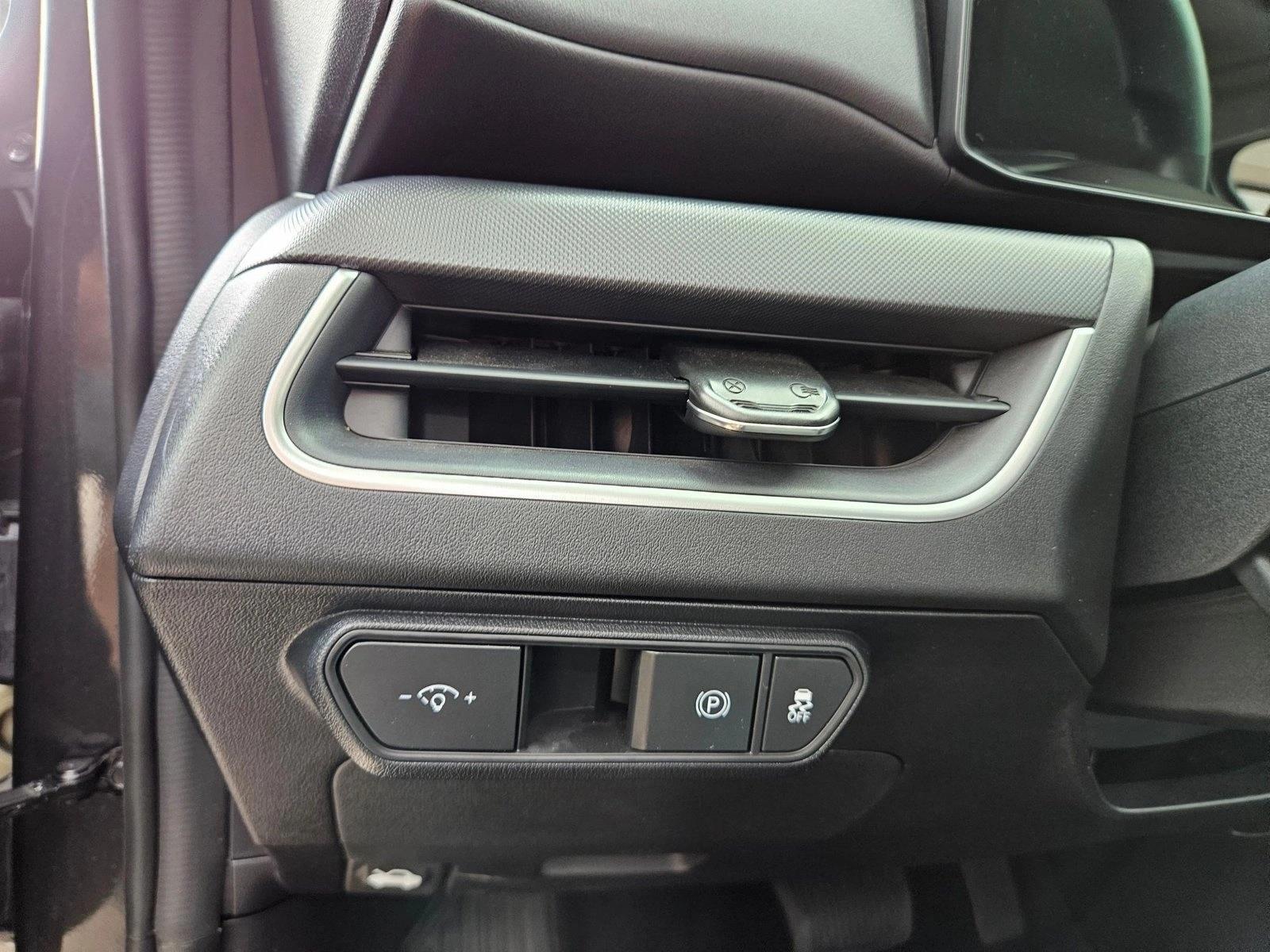 2025 Kia K4 LXS - Photo 22