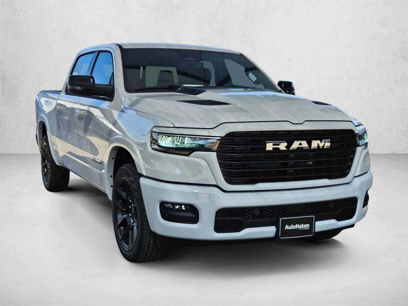2026 RAM 1500 Laramie - Photo 7