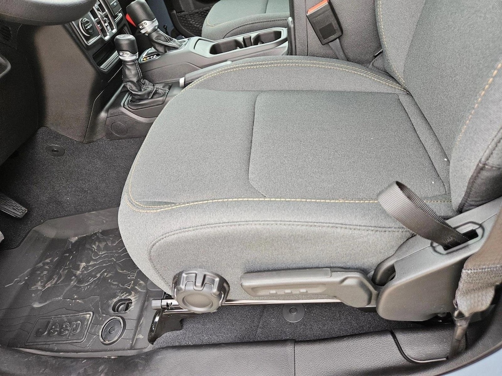 New 2026 Jeep Wrangler Sport SUV