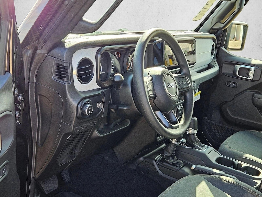 New 2026 Jeep Gladiator Sport Truck Crew Cab