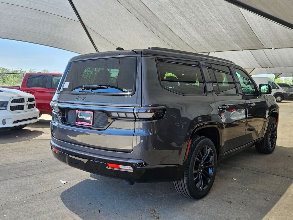 New 2026 Jeep Grand Wagoneer Summit Obsidian SUV
