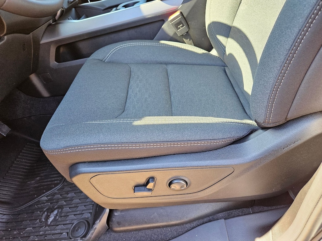 New 2026 Ram 1500 Lone Star Truck Crew Cab