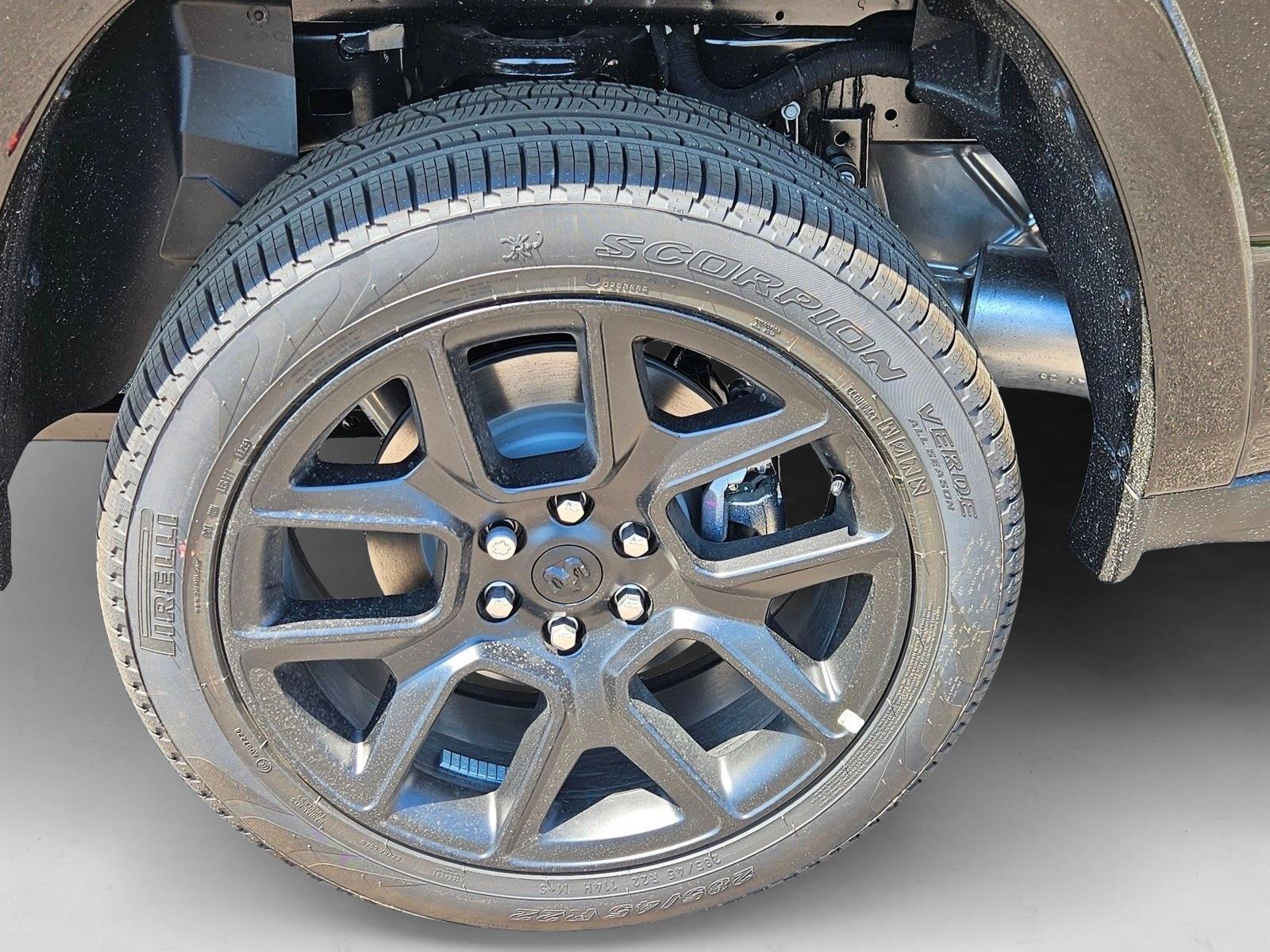 2026 RAM 1500 Laramie - Photo 10