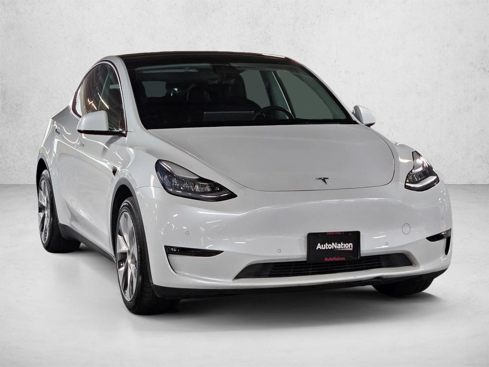 2021 Tesla Model Y Long Range photo 3