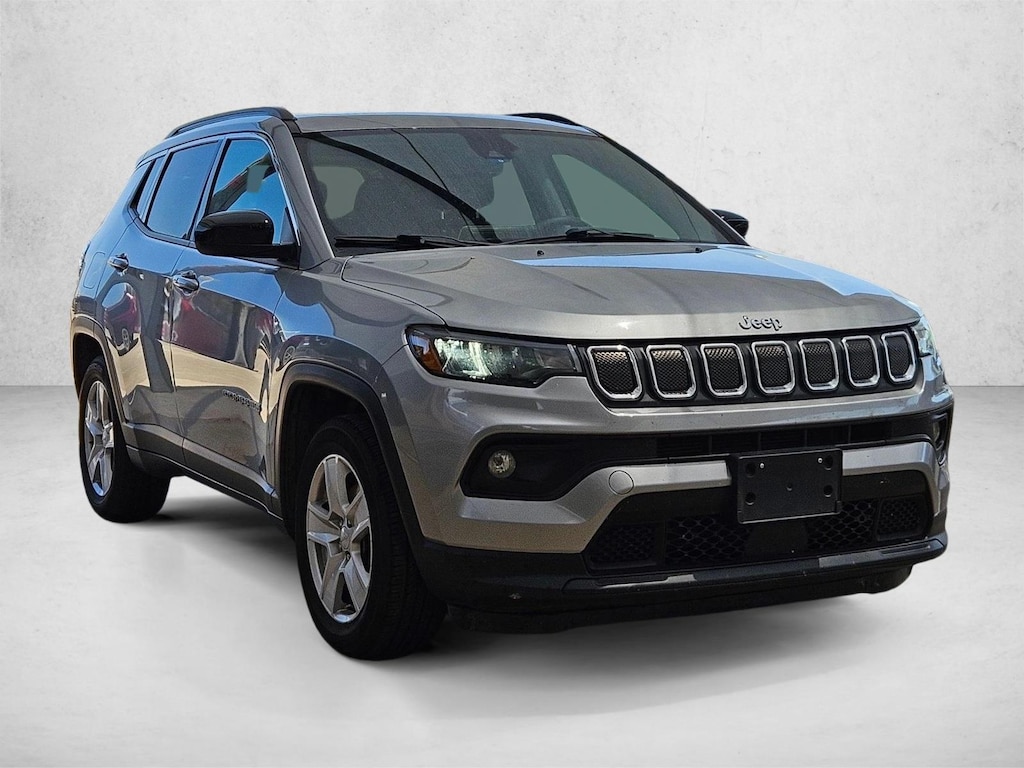 Used 2022 Jeep Compass Latitude Sport Utility