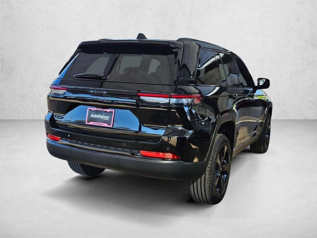 New 2025 Jeep Grand Cherokee Altitude X SUV