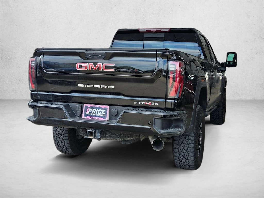 Used 2025 GMC Sierra 2500HD AT4X Crew Cab Pickup