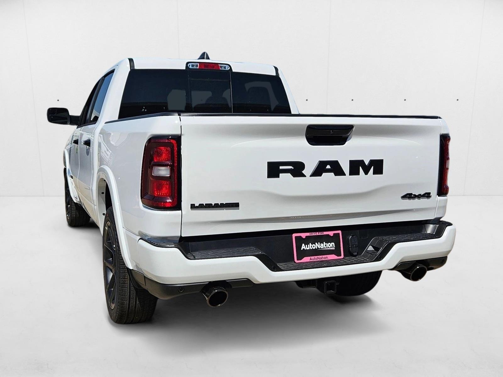 2026 RAM 1500 Laramie - Photo 9