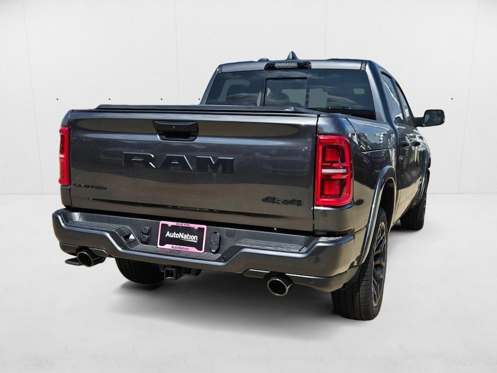 New 2025 Ram 1500 Limited Truck Crew Cab