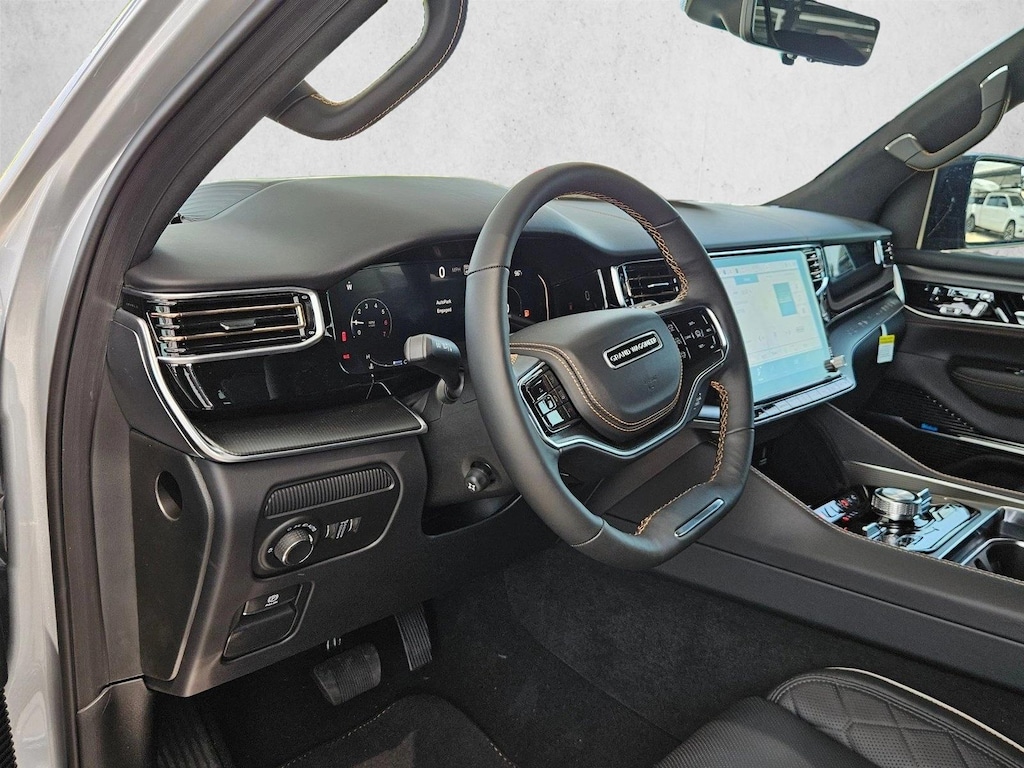 New 2026 Jeep Grand Wagoneer L Summit Reserve SUV