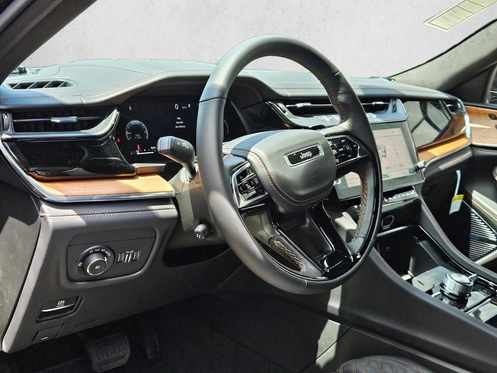 New 2026 Jeep Grand Cherokee Summit SUV