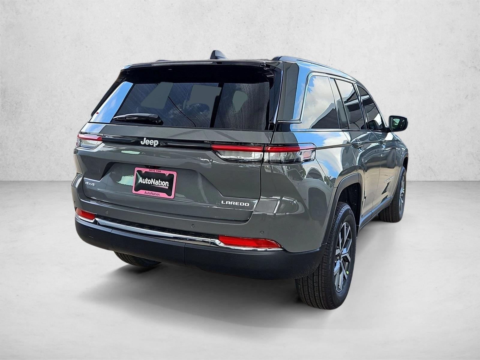 New 2027 Jeep Grand Cherokee Laredo X SUV