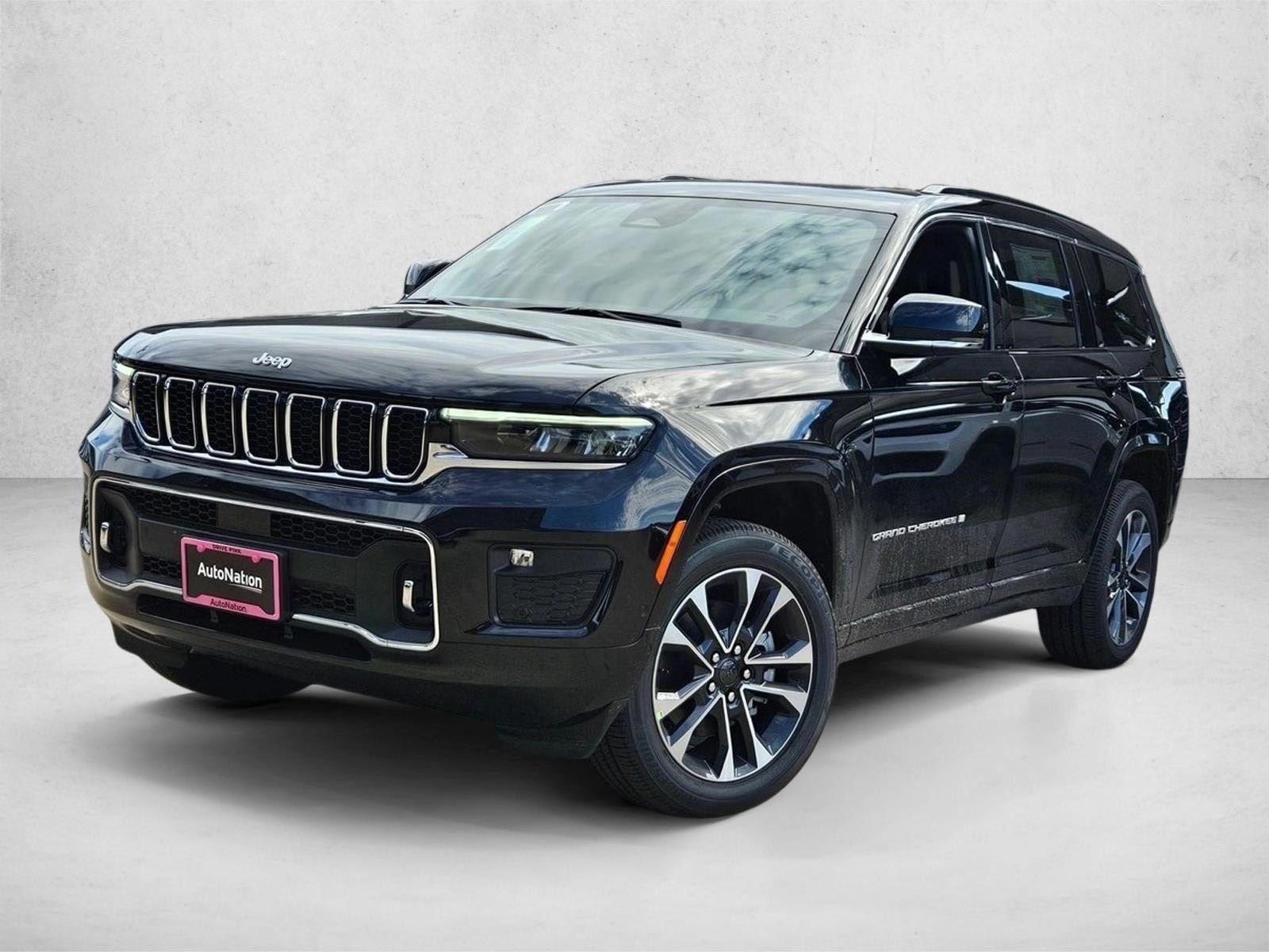 2025 Jeep Grand Cherokee L Overland's photo