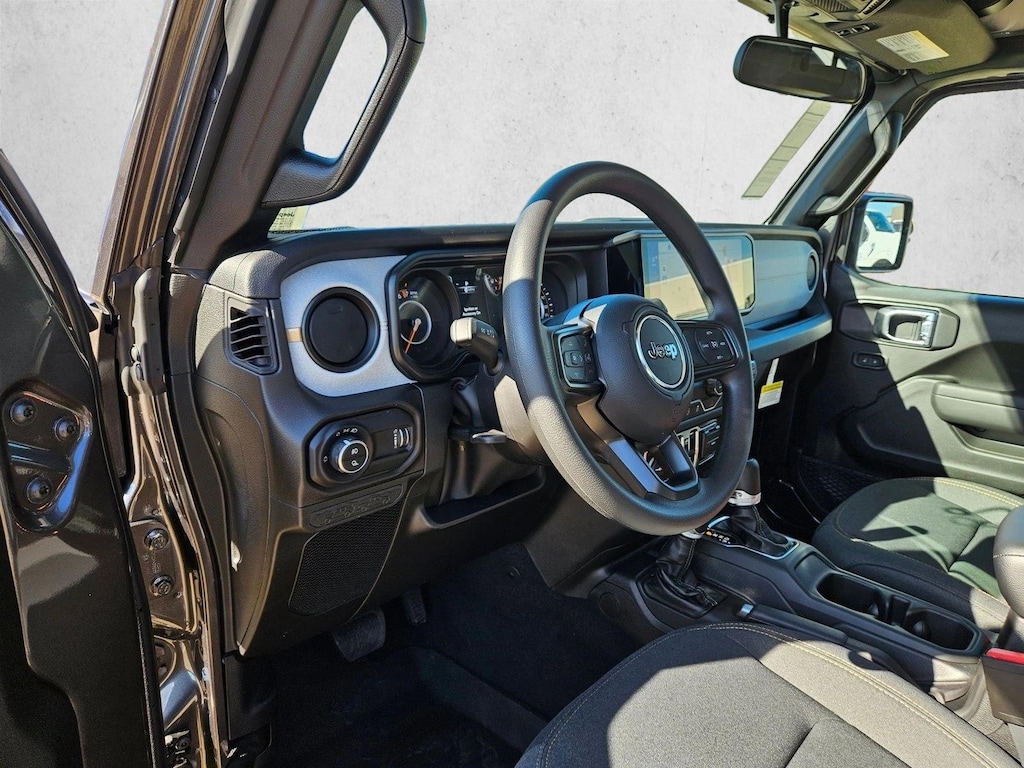 New 2026 Jeep Gladiator Sport Truck Crew Cab