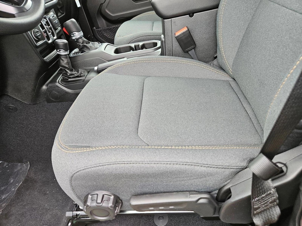 New 2026 Jeep Gladiator Sport Truck Crew Cab