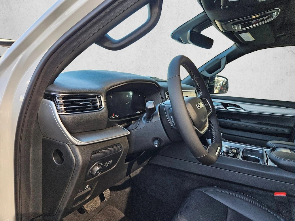 New 2025 Jeep Wagoneer Series II Carbide SUV