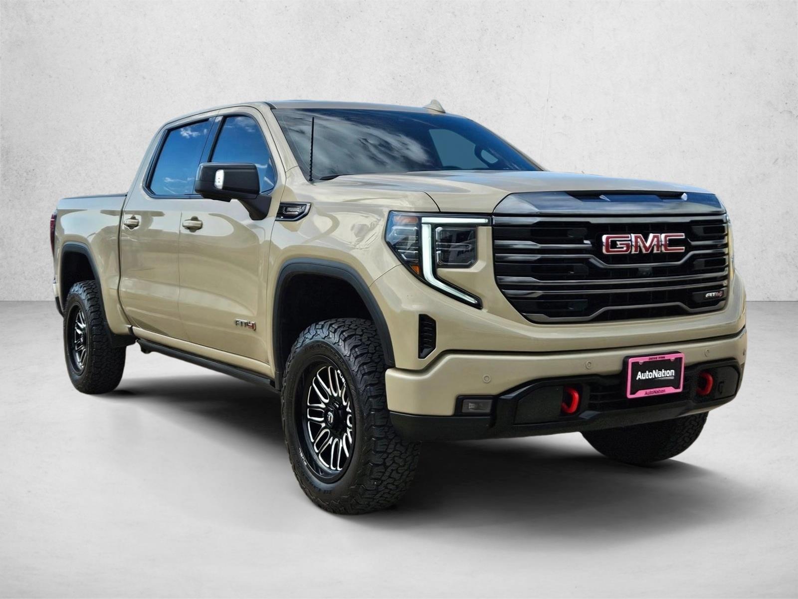 2023 Gmc Sierra AT4 photo 3