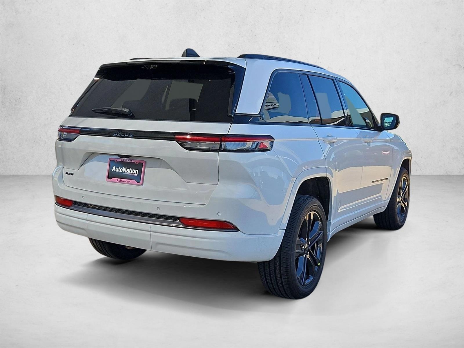 New 2027 Jeep Grand Cherokee Limited Reserve SUV