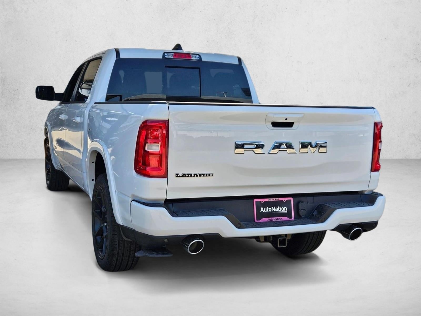 2026 RAM 1500 Laramie - Photo 9