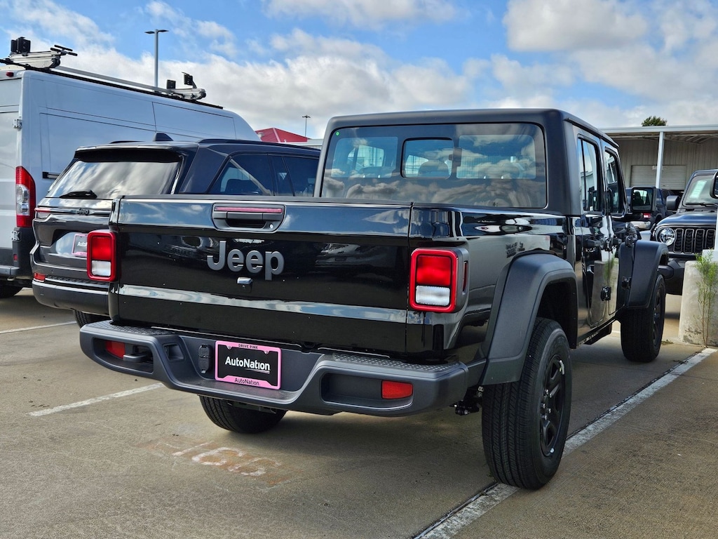 New 2026 Jeep Gladiator Sport Truck Crew Cab