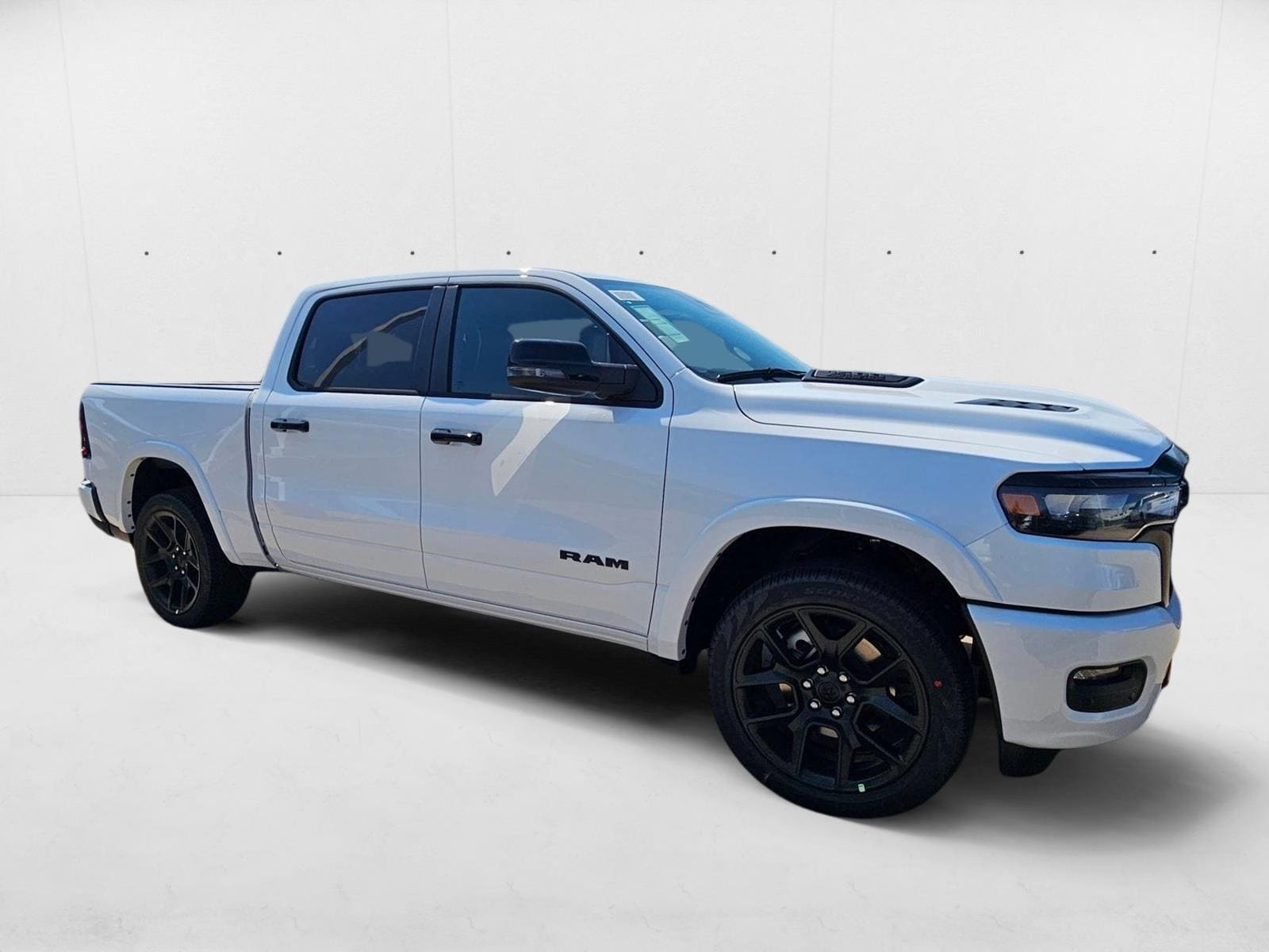 2026 RAM 1500 Laramie - Photo 7