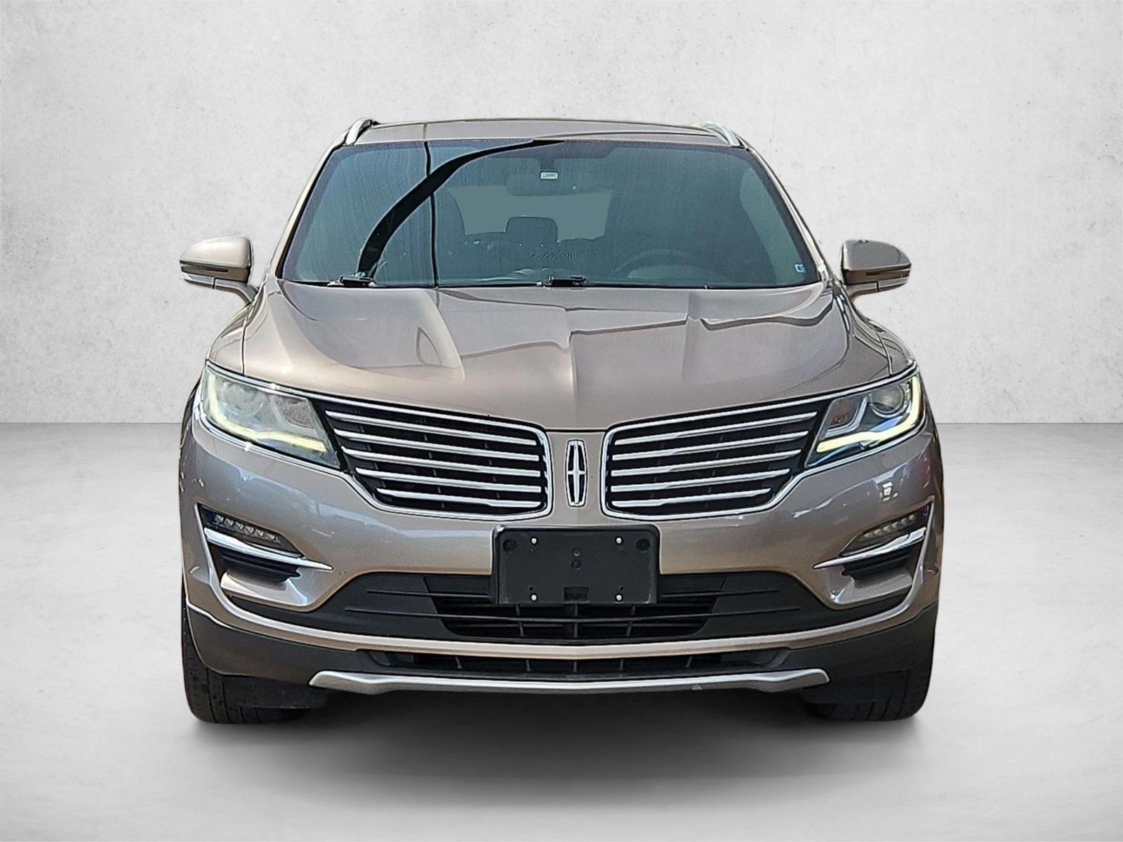 Used 2018 Lincoln MKC Select with VIN 5LMCJ2C97JUL31158 for sale in Fort Worth, TX