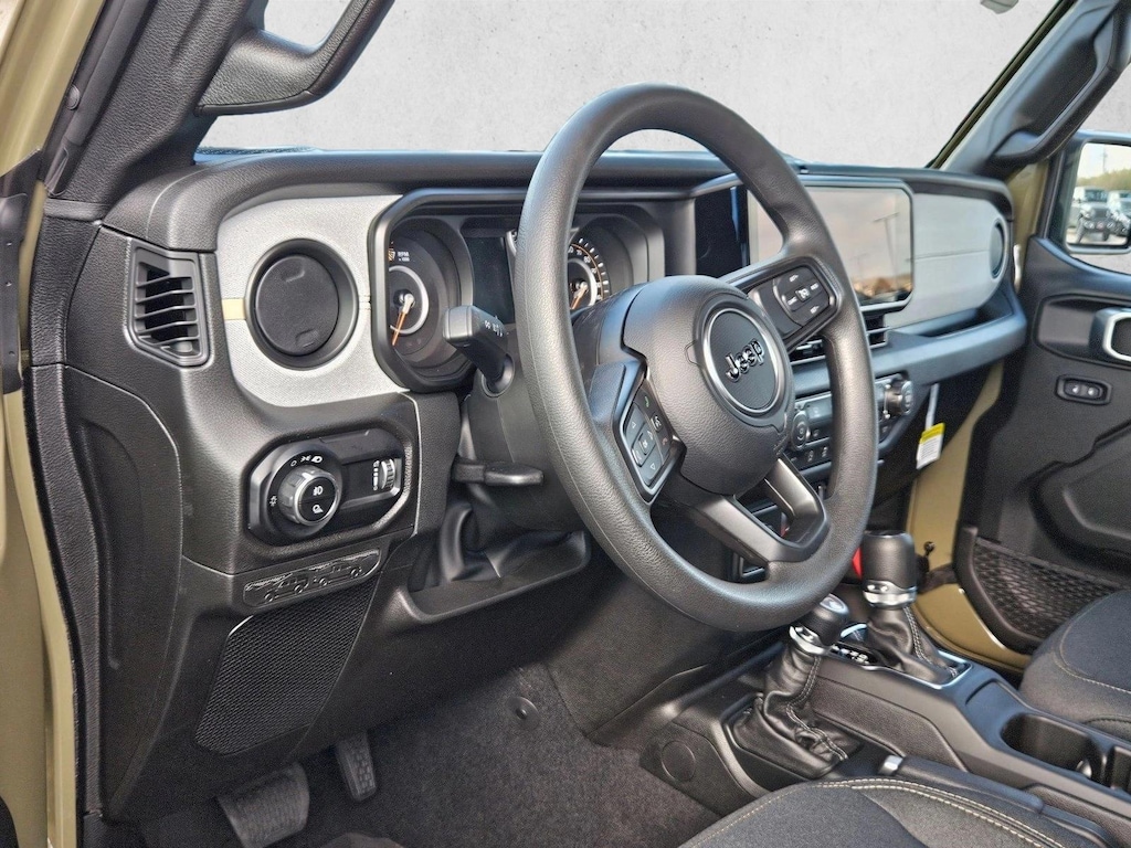 New 2026 Jeep Gladiator Sport Truck Crew Cab