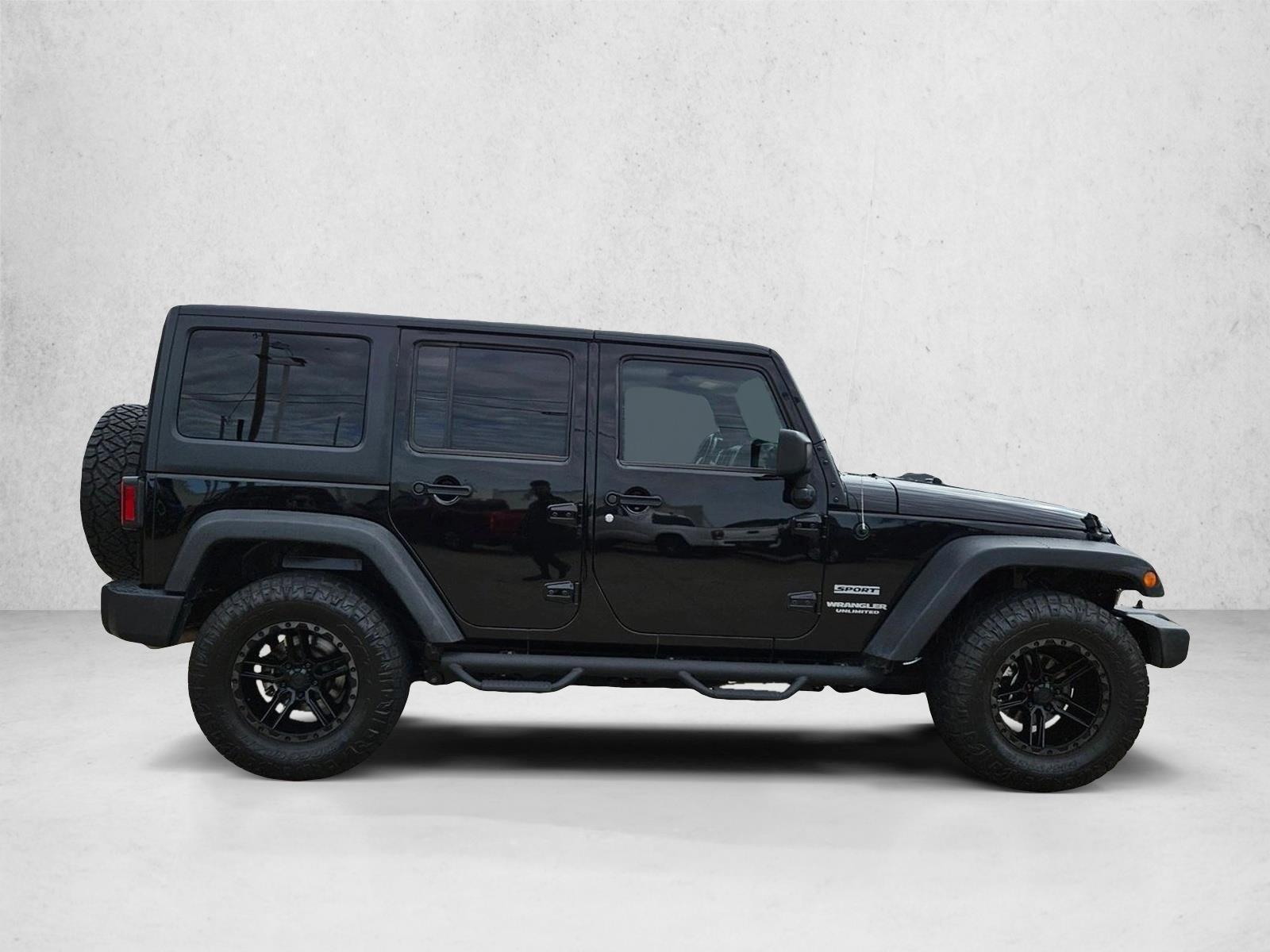 2017 Jeep Wrangler Sport Unlimited photo 4