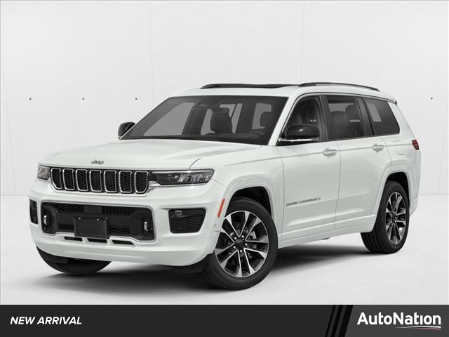 2022 Jeep Grand Cherokee L Laredo 4x4's photo