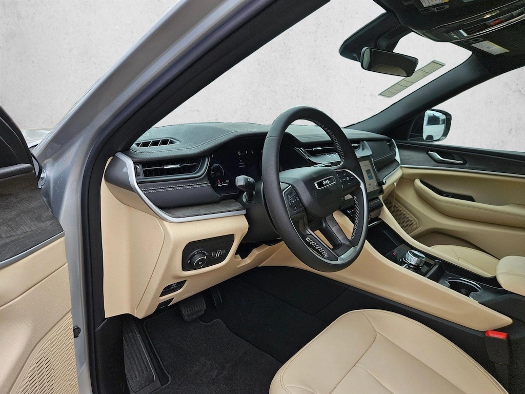 New 2026 Jeep Grand Cherokee L Limited SUV