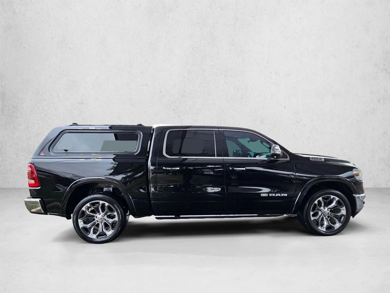 2019 Ram 1500 Longhorn photo 4