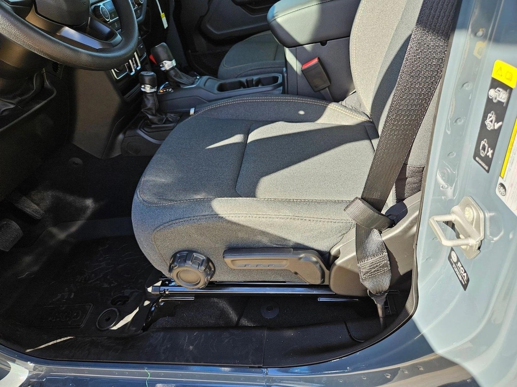 New 2026 Jeep Gladiator Sport Truck Crew Cab