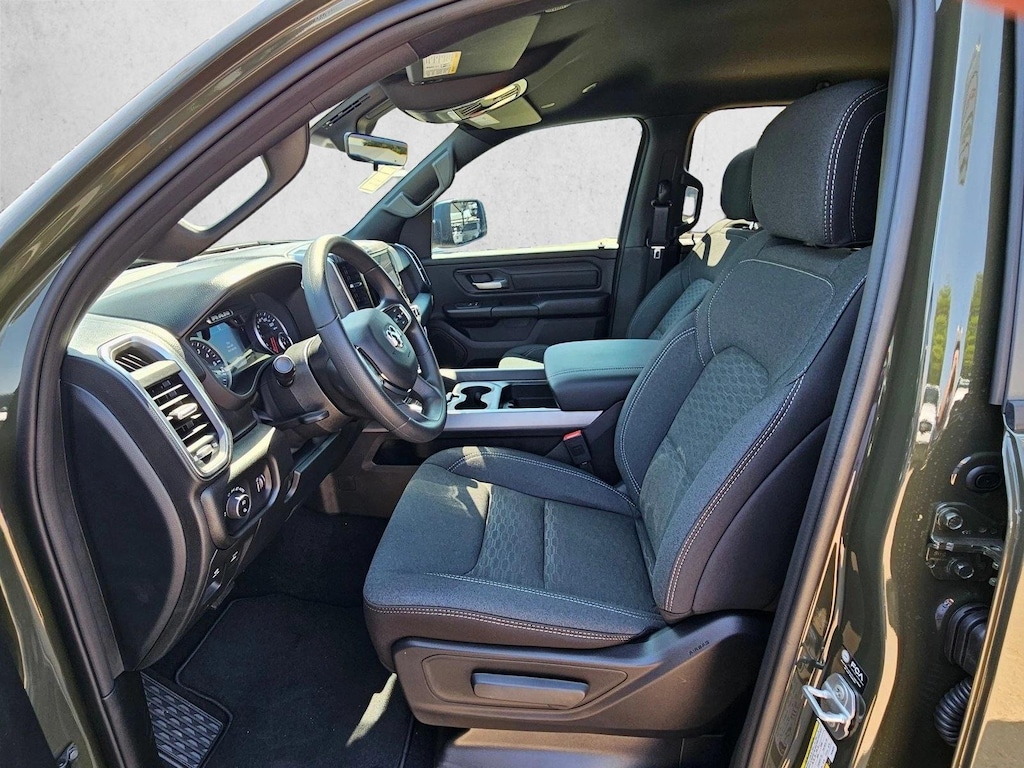 New 2026 Ram 1500 Express Truck Crew Cab