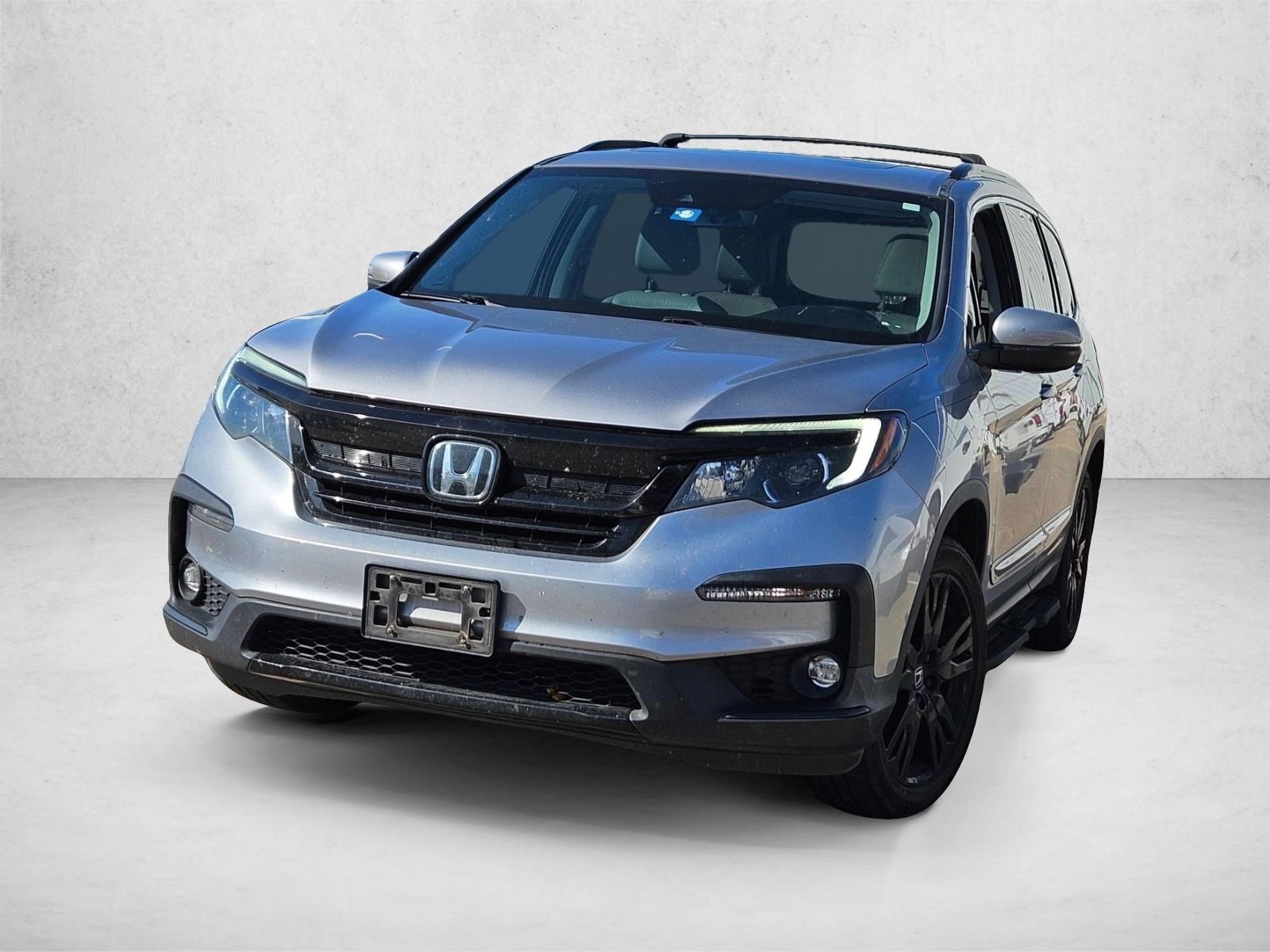 2022 Honda Pilot SE's photo