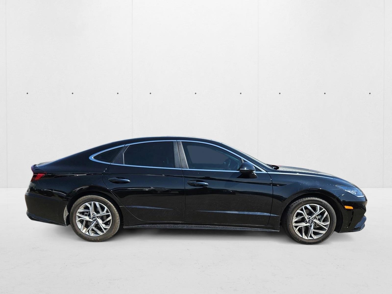 2023 Hyundai Sonata SEL photo 4