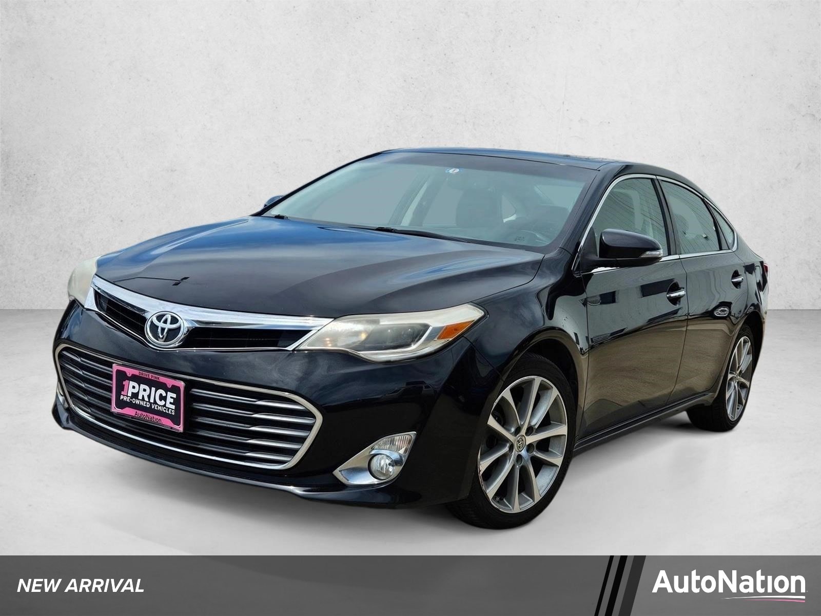 2015 Toyota Avalon XLE Touring's photo
