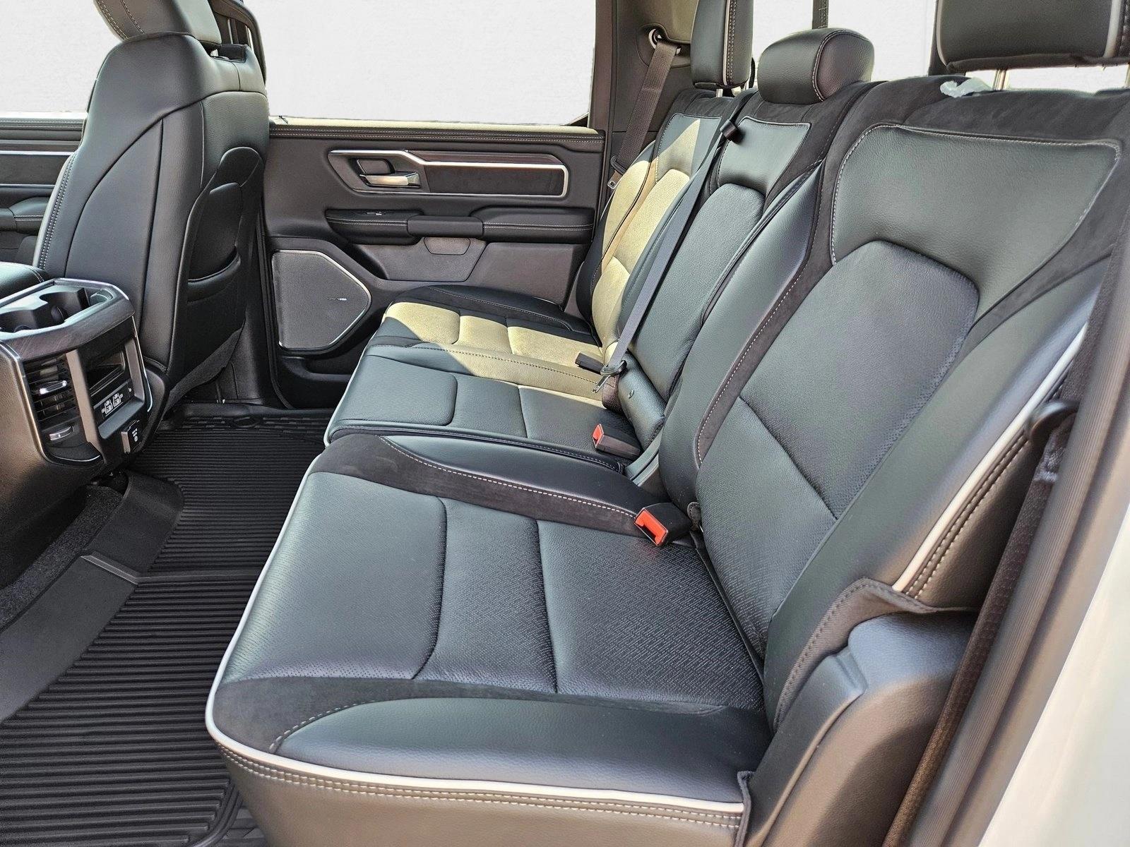 2026 RAM 1500 Laramie - Photo 12