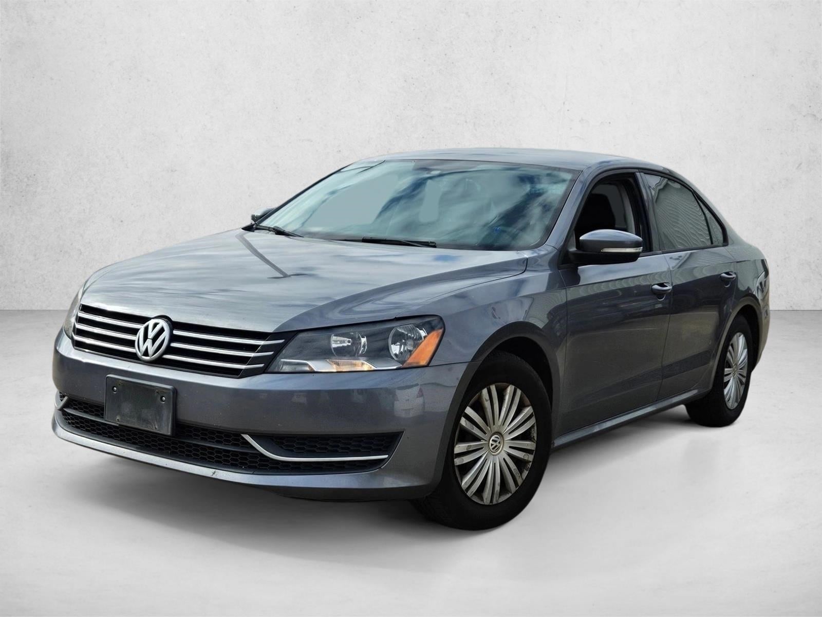 2015 Volkswagen Passat S