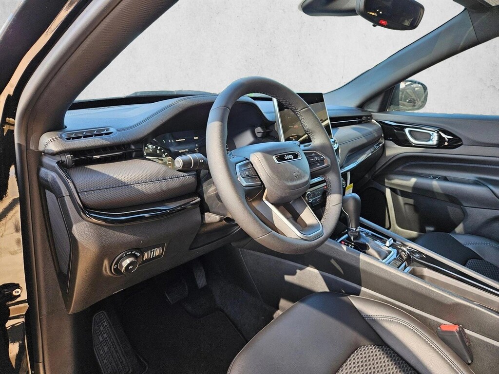 New 2026 Jeep Compass Latitude Altitude SUV