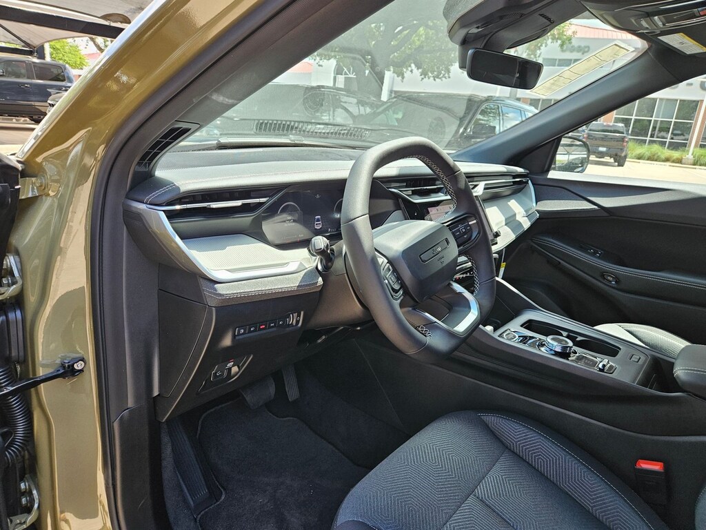 New 2026 Jeep Cherokee Laredo SUV