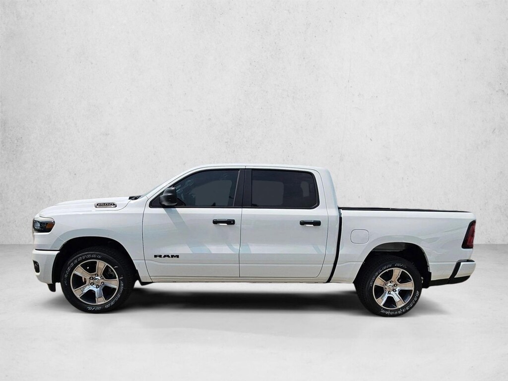 New 2026 Ram 1500 Express Truck Crew Cab