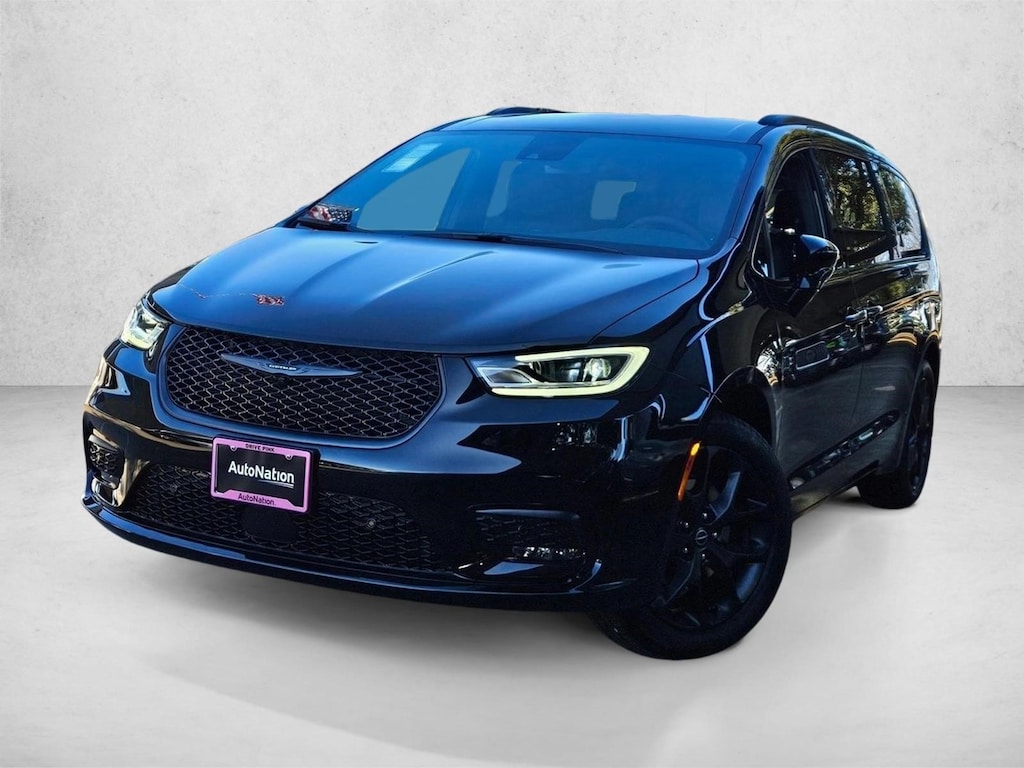 New 2026 Chrysler Pacifica Select Van Passenger Van