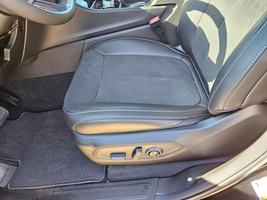 New 2025 Jeep Grand Cherokee Altitude X SUV