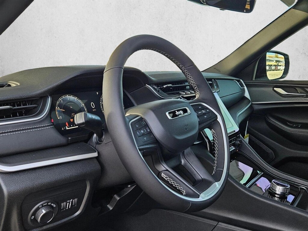 New 2025 Jeep Grand Cherokee Altitude X Sport Utility