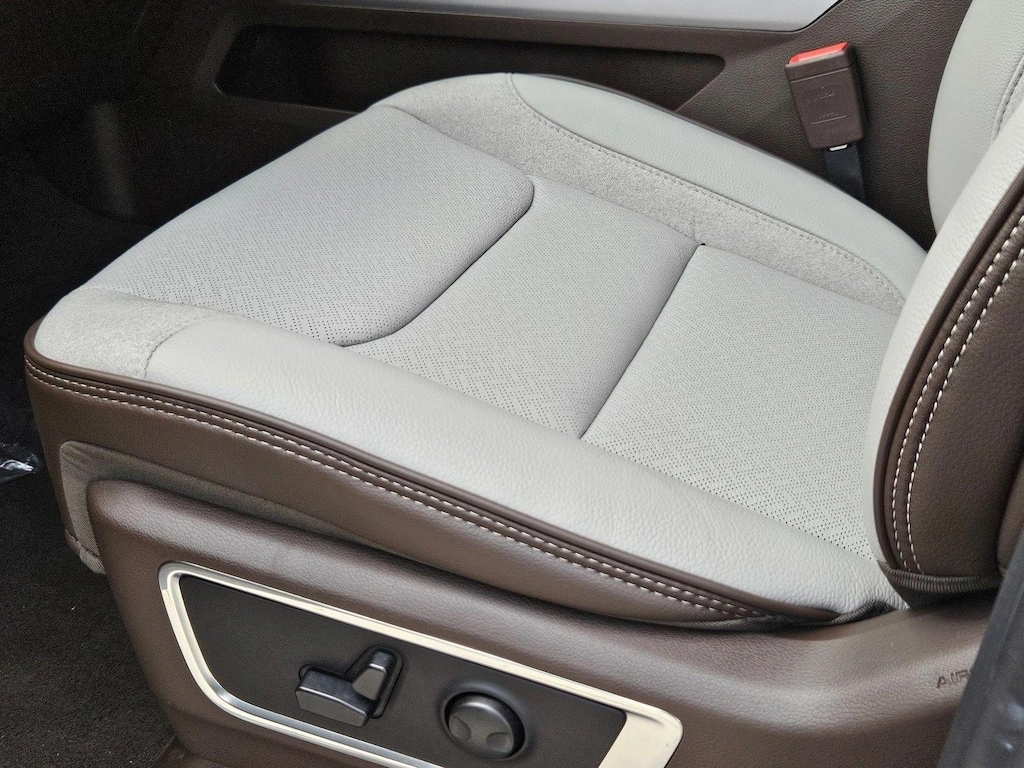 New 2026 Ram 1500 Laramie Crew Cab Pickup