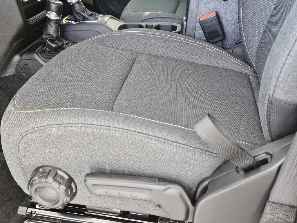 New 2026 Jeep Gladiator Sport S Crew Cab Pickup