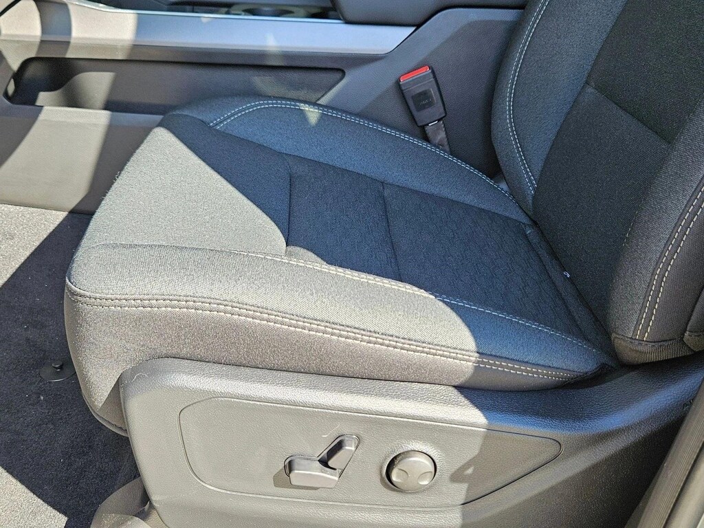 New 2026 Ram 1500 Lone Star Crew Cab Pickup