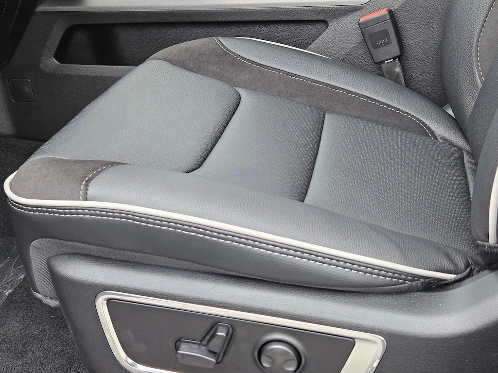 New 2026 Ram 1500 Laramie Crew Cab Pickup