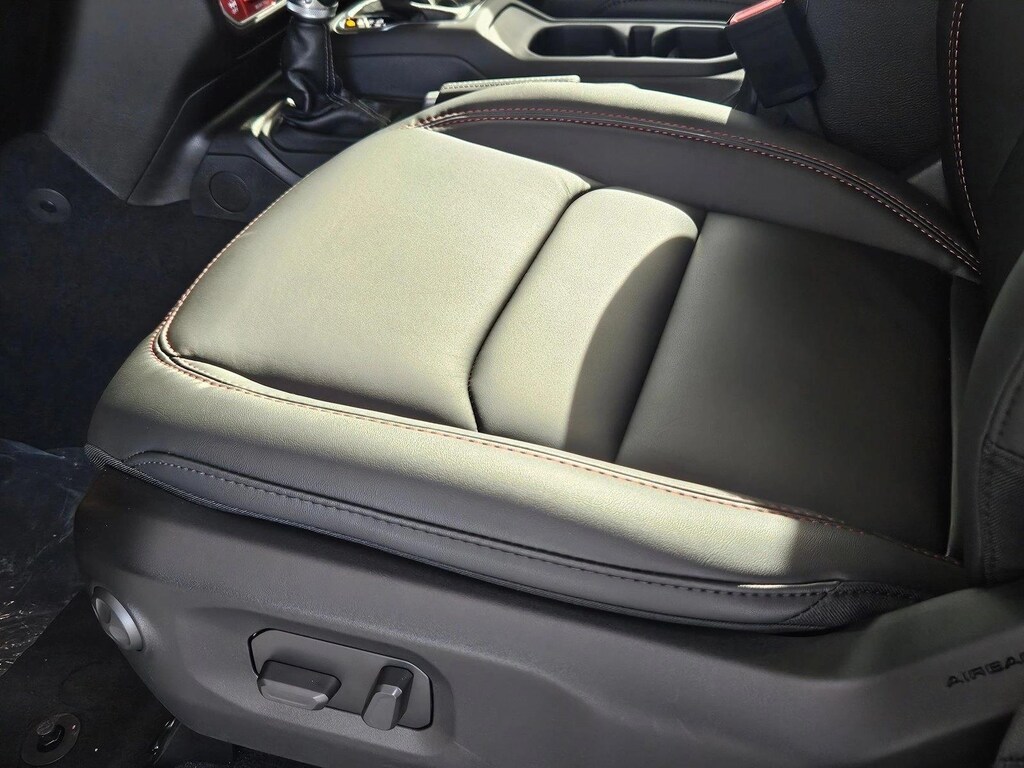 New 2025 Jeep Wrangler Rubicon Sport Utility