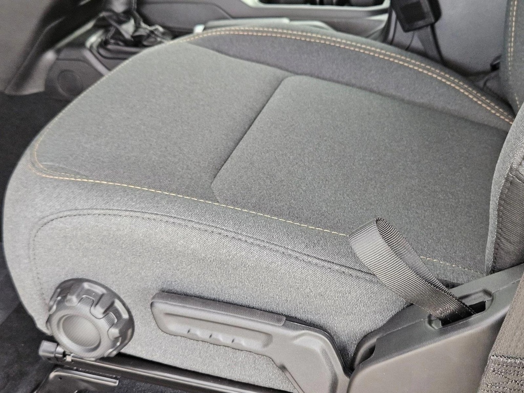 New 2025 Jeep Gladiator Willys Crew Cab Pickup